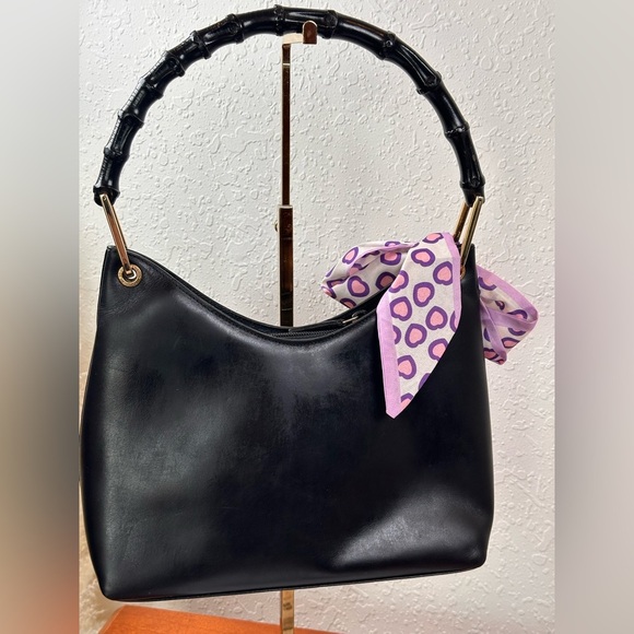 GUCCI Vintage Hand Bag 2 way Bamboo
Black Leather Authentic - Picture 10 of 16